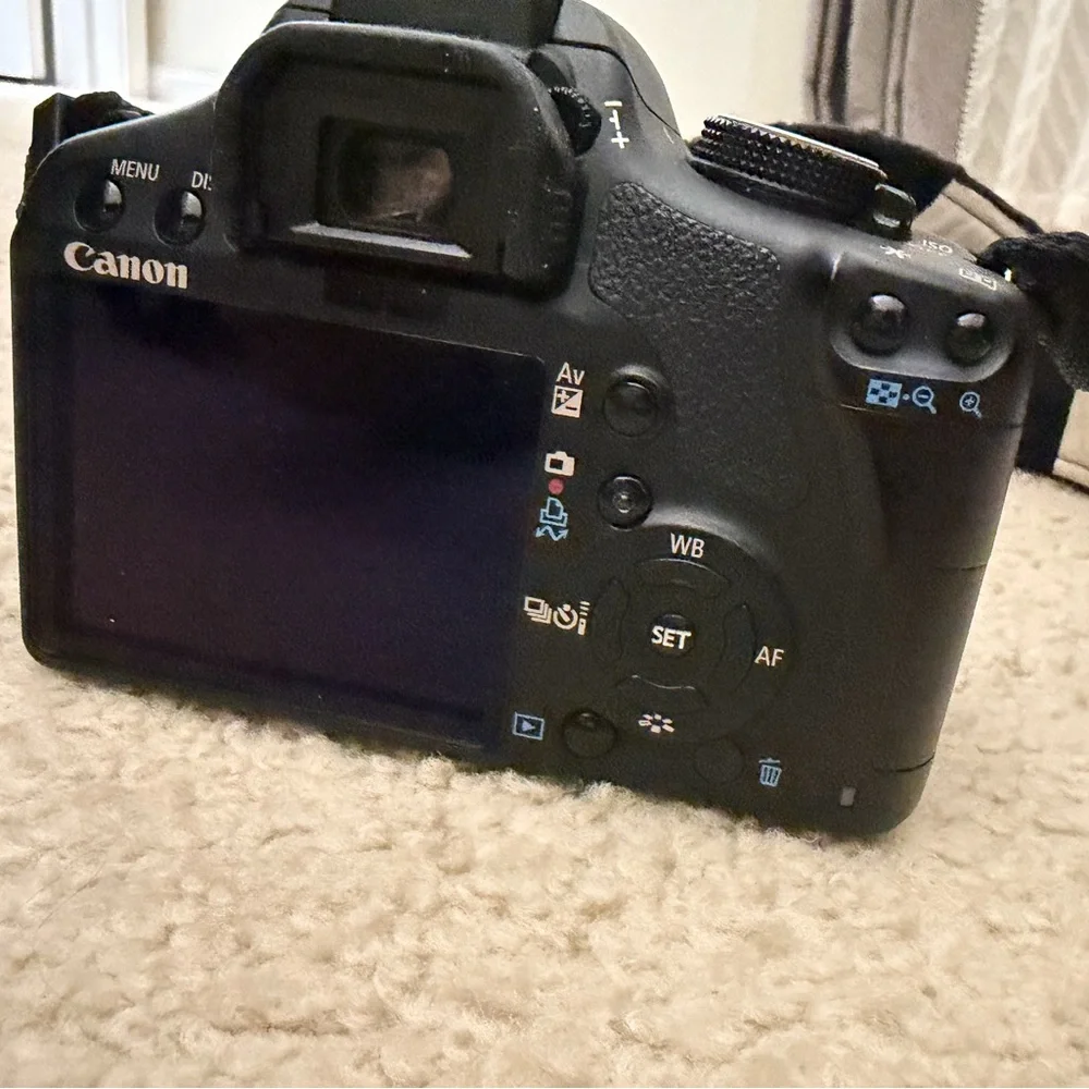 Canon EOS Rebel T1i Digital Camera